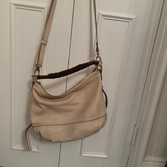 Plinio Visona Hobo Handbag in Excellent condition. Beige with brown accents. - Picture 3 of 9